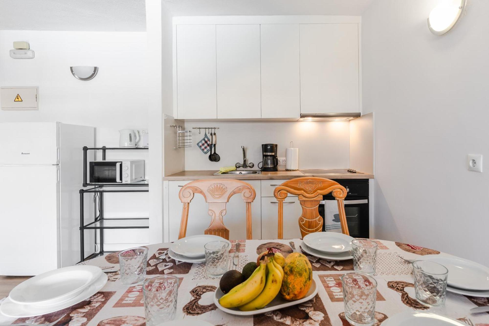 Oceanfront 2 Bedrooms Holiday Home In Tenerife South San Miguel de Abona Exterior foto